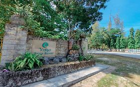 Virgo Batik Resort, Teluk Batik